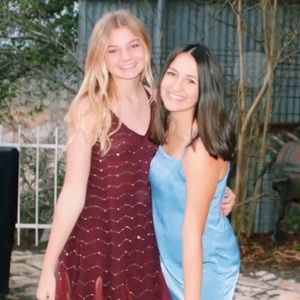 Meet your Posher, Ella